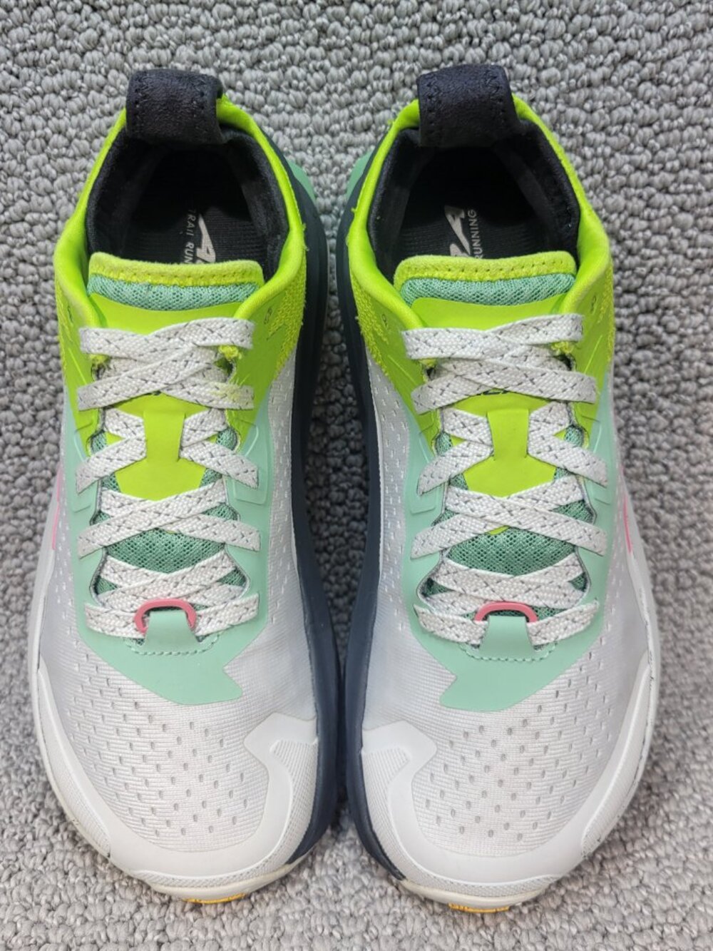 Altra Olympus 6 Women's US Size 8 Gray Lime Trail Running Shoes AL0A85NK2 - Picture 8 of 11